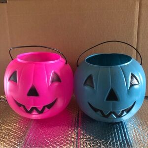2 General Foam Blow Mold Halloween Pumpkin Candy Pails Pink &  Blue